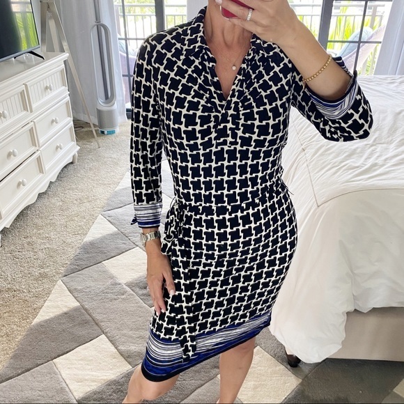 LAUNDRY SHELLI SEGAL MINI DRESS FITTED WITH BOW AT WAIST SHIRRED FRONT ACCENT - Picture 1 of 6
